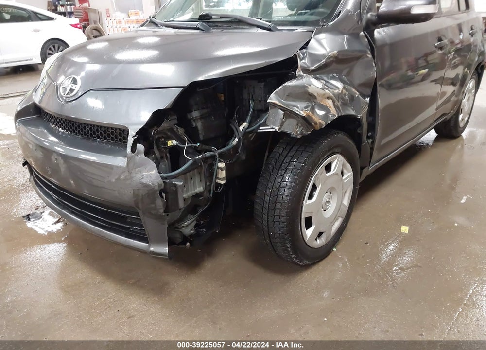 2014 SCION XD VIN: JTKKUPB41E1046727