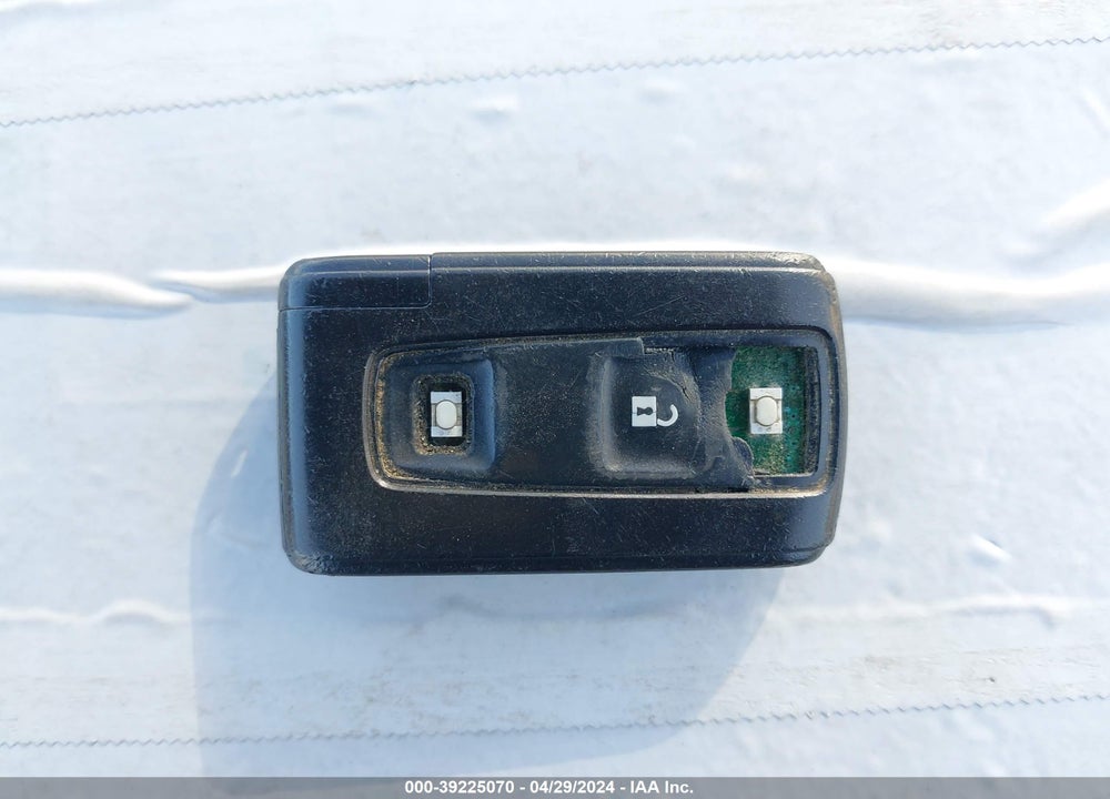 2008 TOYOTA PRIUS VIN: JTDKB20U583329207