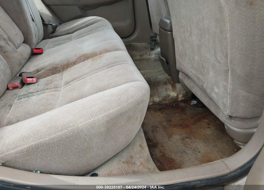 1999 TOYOTA CAMRY LE VIN: 4T1BG22K0XU402307