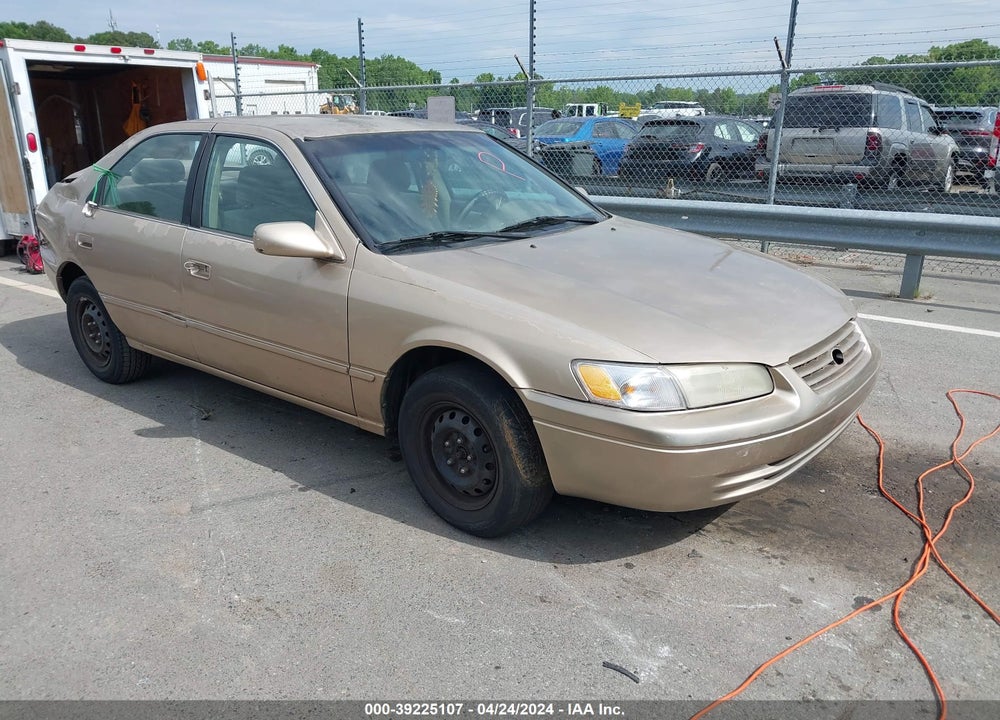 1999 TOYOTA CAMRY LE VIN: 4T1BG22K0XU402307