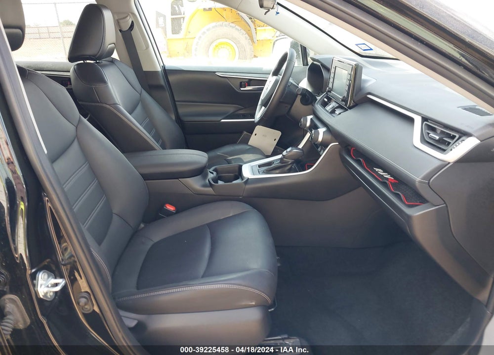 2021 TOYOTA RAV4 XLE PREMIUM VIN: 2T3C1RFVXMC161993