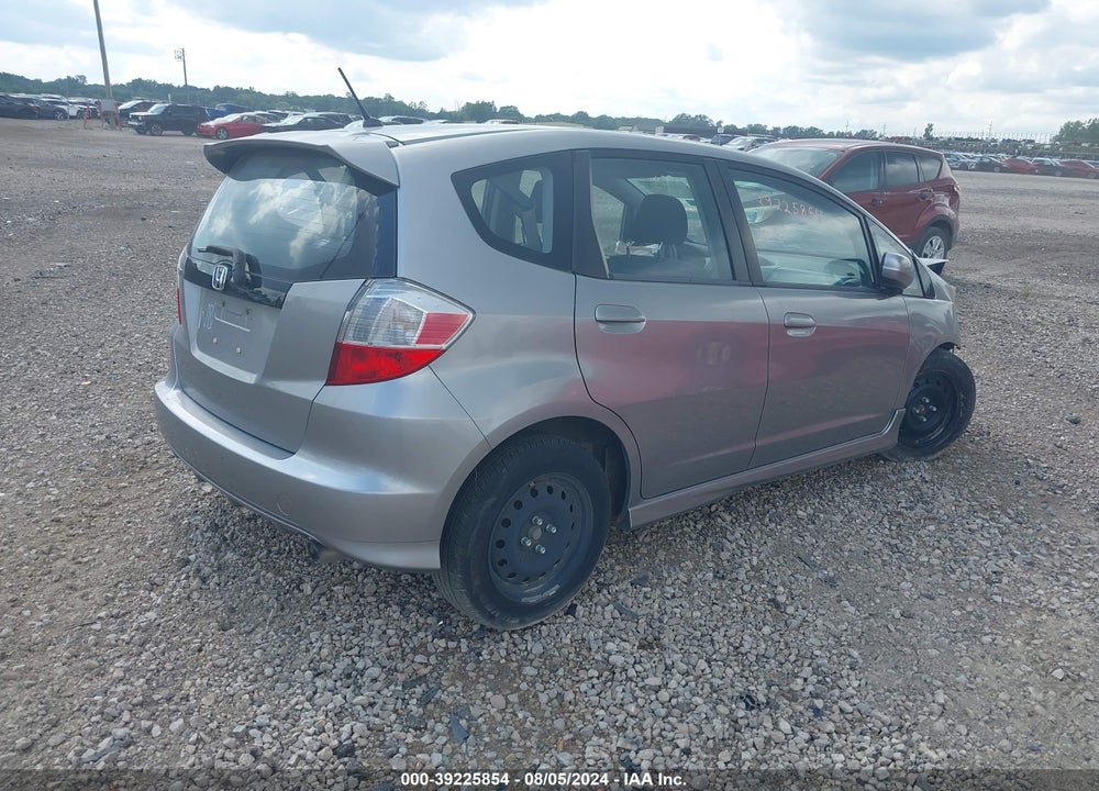 2010 HONDA FIT SPORT VIN: JHMGE8H43AC036446