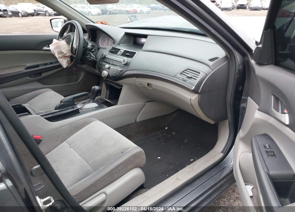 2010 HONDA ACCORD 2.4 LX VIN: 1HGCP2F34AA059619