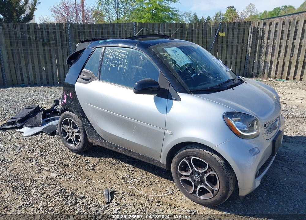2017 SMART FORTWO PASSION/PRIME/PROXY VIN: WMEFK5DA6HK168943
