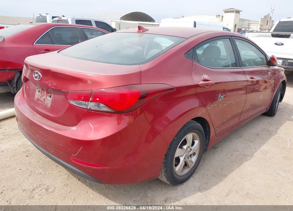 2015 HYUNDAI ELANTRA SE VIN: 5NPDH4AE4FH588167