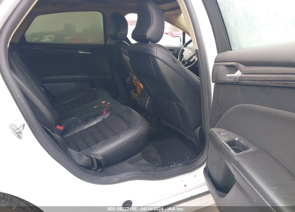 2018 FORD FUSION SE VIN: 3FA6P0H90JR119683