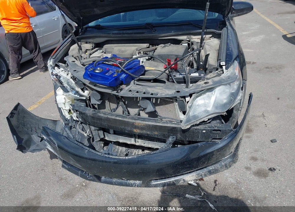 2014 TOYOTA CAMRY SE VIN: 4T1BF1FK2EU740599