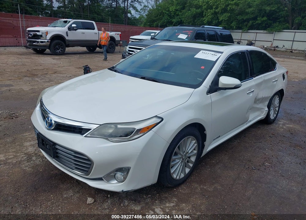 2015 TOYOTA AVALON HYBRID XLE TOURING VIN: 4T1BD1EBXFU044615