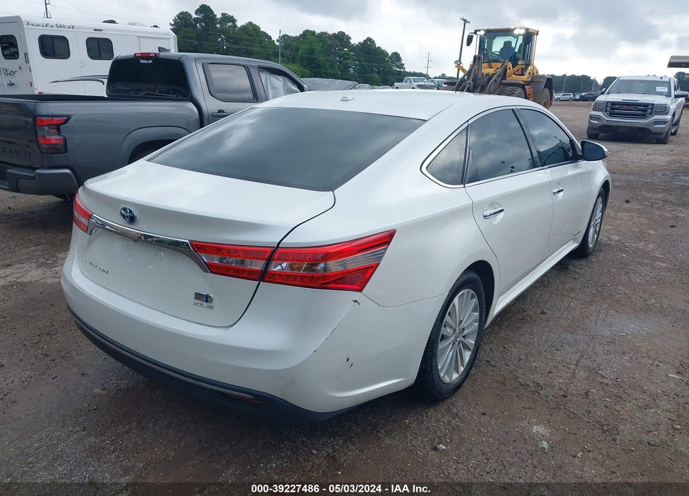 2015 TOYOTA AVALON HYBRID XLE TOURING VIN: 4T1BD1EBXFU044615