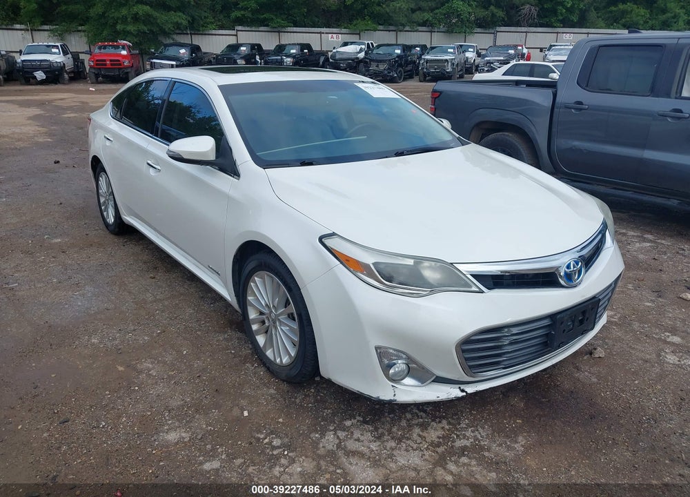 2015 TOYOTA AVALON HYBRID XLE TOURING VIN: 4T1BD1EBXFU044615