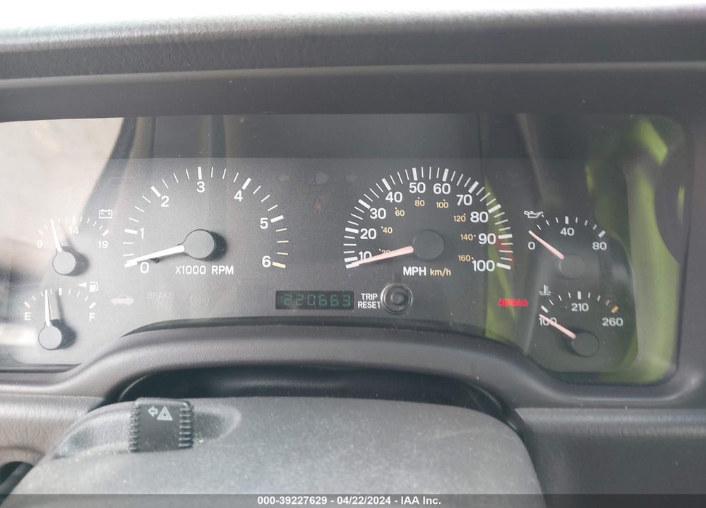 2001 JEEP CHEROKEE SPORT VIN: 1J4FF48S31L579467