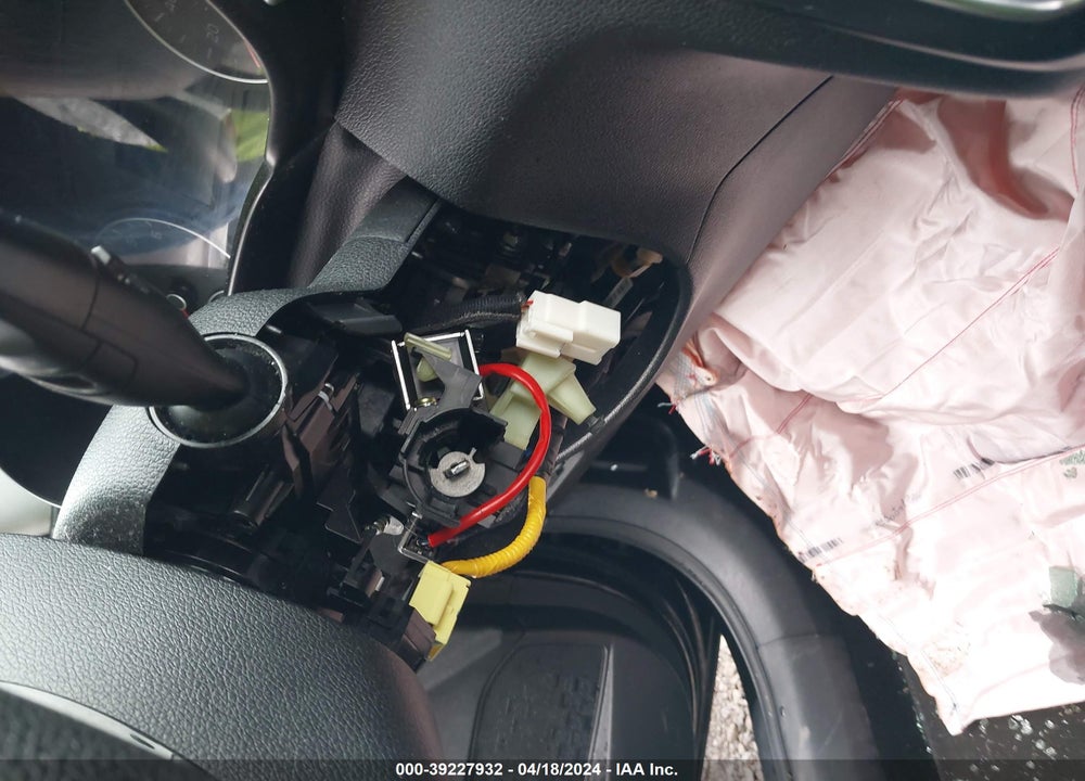 2019 KIA OPTIMA LX VIN: 5XXGT4L39KG309518