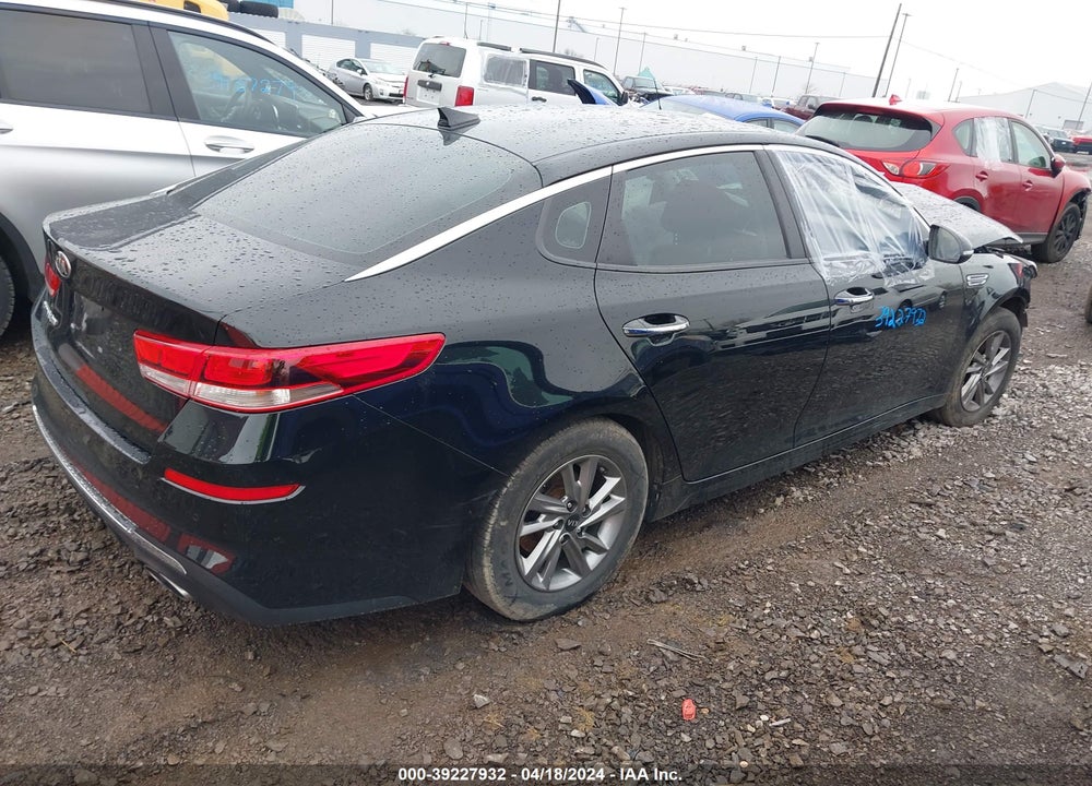 2019 KIA OPTIMA LX VIN: 5XXGT4L39KG309518