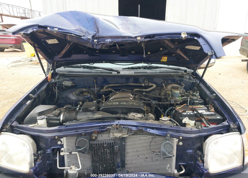 2002 TOYOTA TUNDRA SR5 V8 VIN: 5TBBT44192S232163