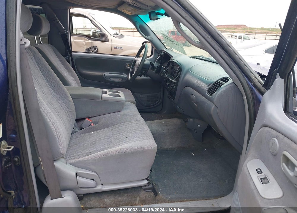 2002 TOYOTA TUNDRA SR5 V8 VIN: 5TBBT44192S232163