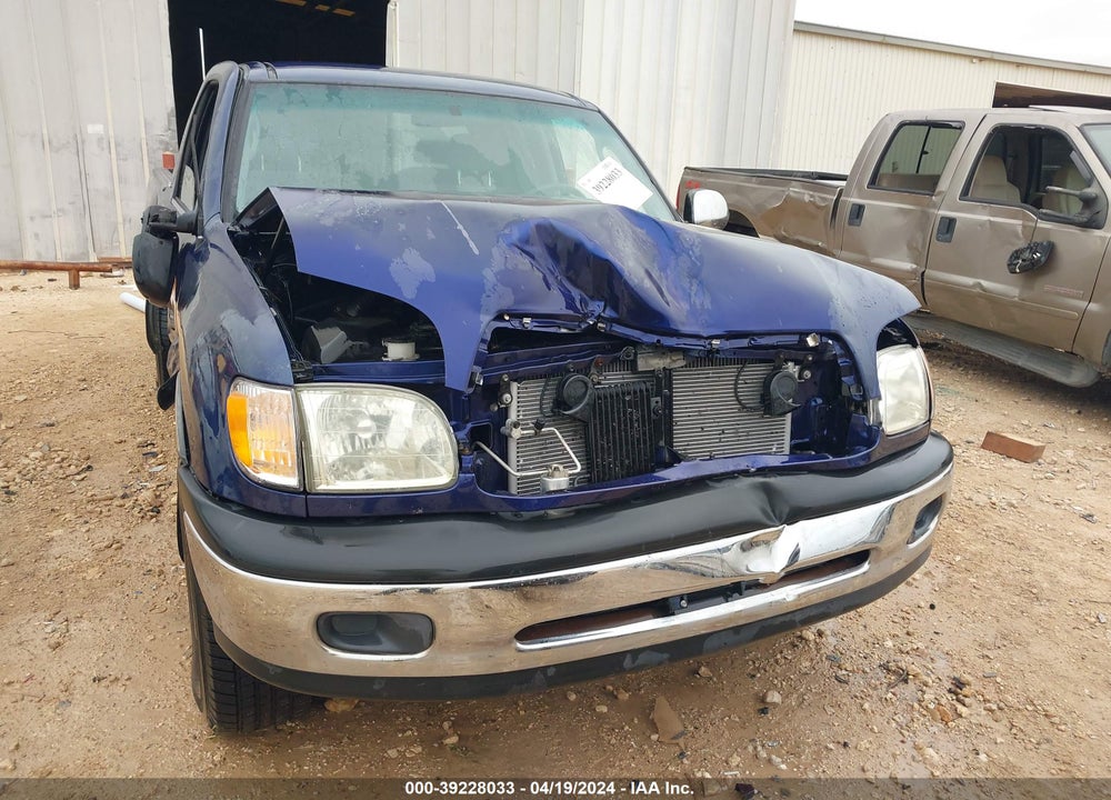 2002 TOYOTA TUNDRA SR5 V8 VIN: 5TBBT44192S232163