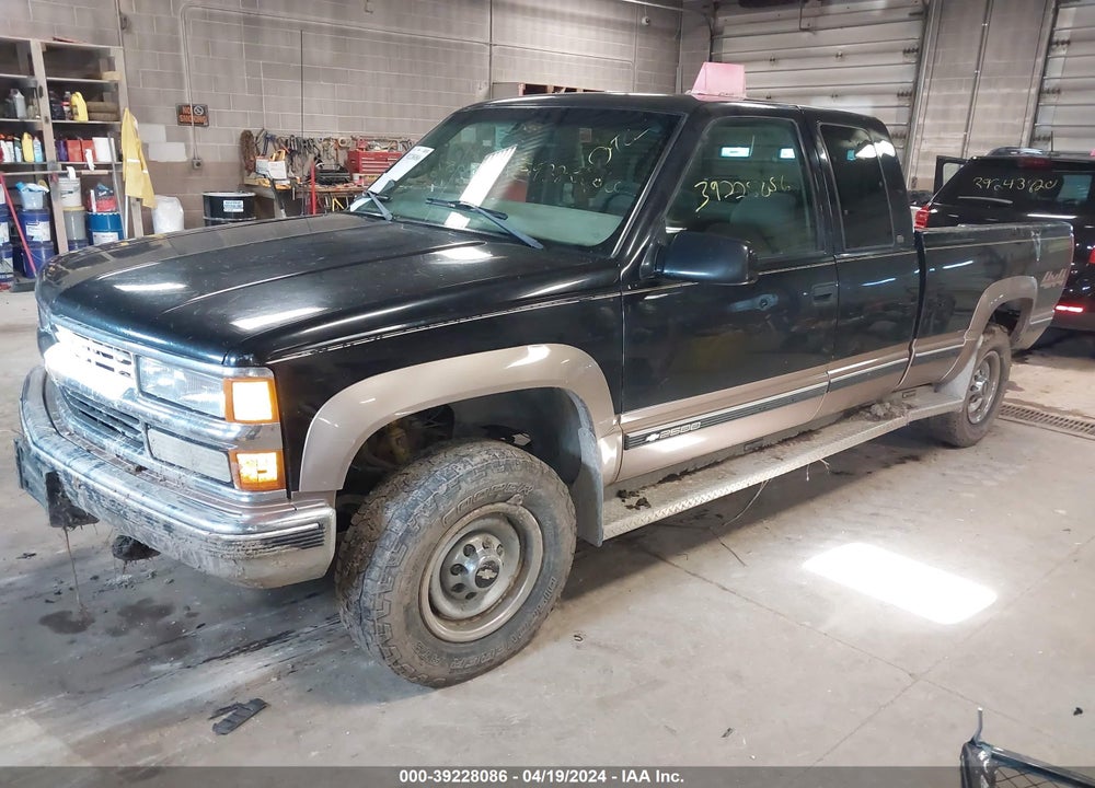 1998 CHEVROLET K2500 FLEETSIDE VIN: 1GCGK29J1WE179385
