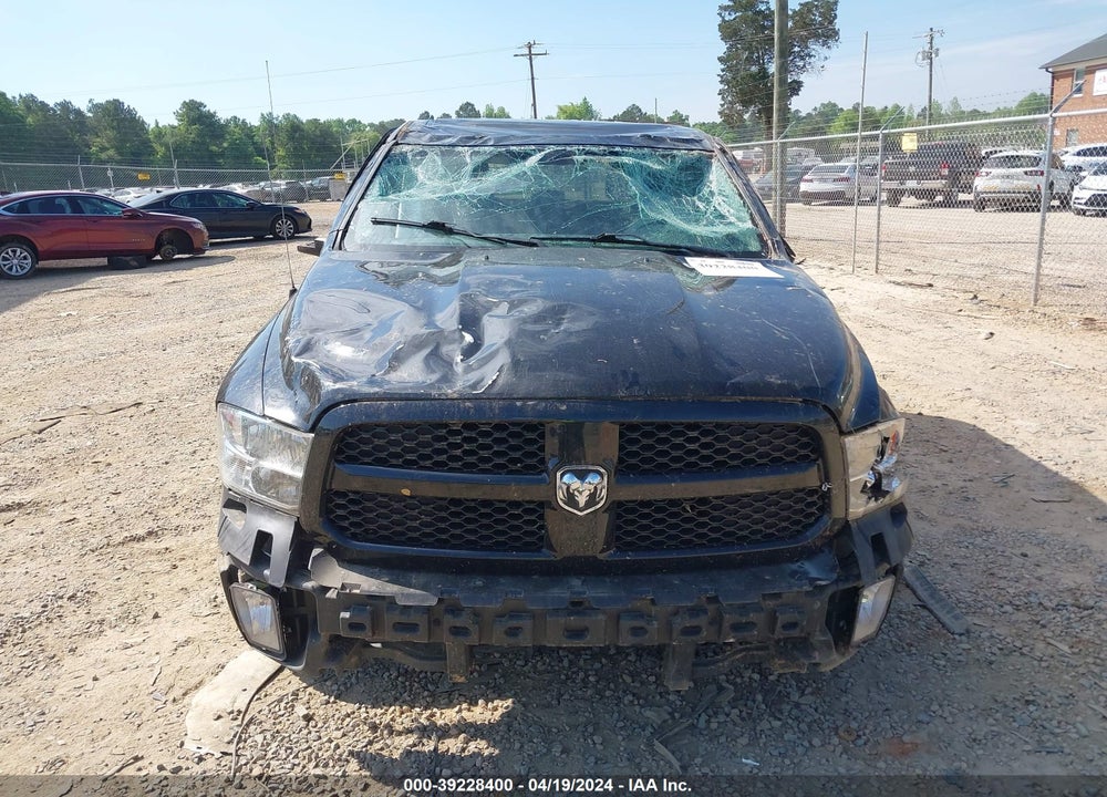 2017 RAM 1500 EXPRESS 4X2 5'7 BOX VIN: 3C6RR6KT8HG783493