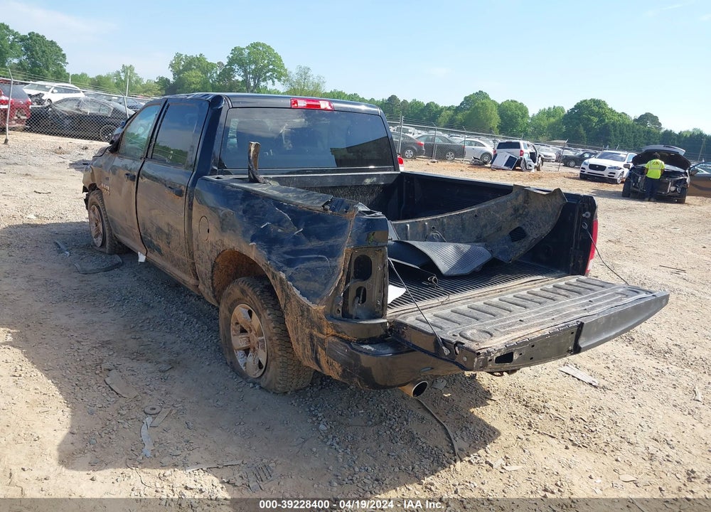 2017 RAM 1500 EXPRESS 4X2 5'7 BOX VIN: 3C6RR6KT8HG783493