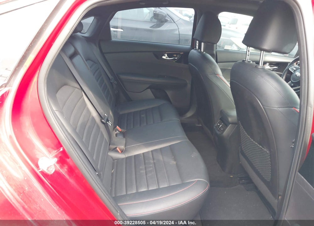 2021 KIA FORTE GT VIN: 3KPF44ACXME409585