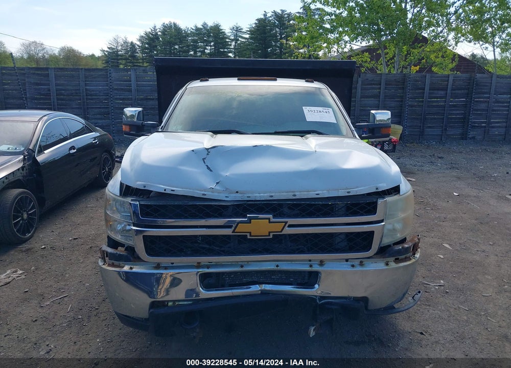 2013 CHEVROLET SILVERADO 3500HD CHASSIS WORK TRUCK VIN: 1GB3KZC86DF218089
