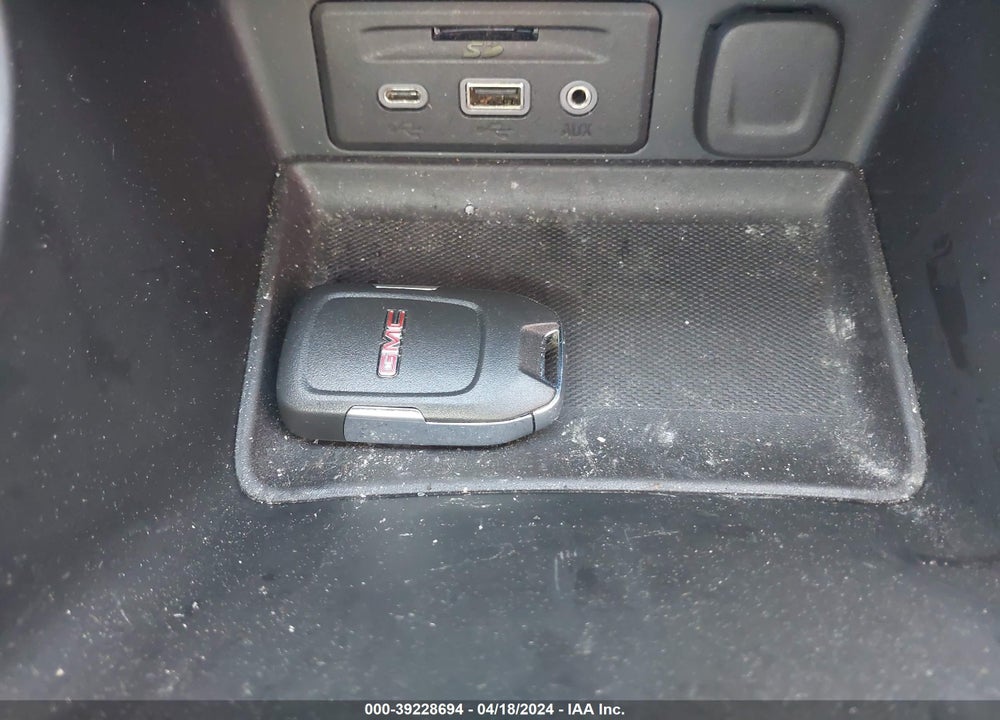 2021 GMC TERRAIN FWD SLT VIN: 3GKALPEV8ML389931