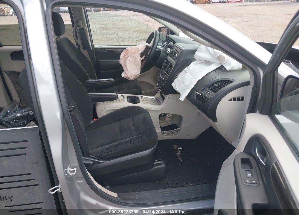 2016 DODGE GRAND CARAVAN SXT VIN: 2C4RDGCG0GR351407