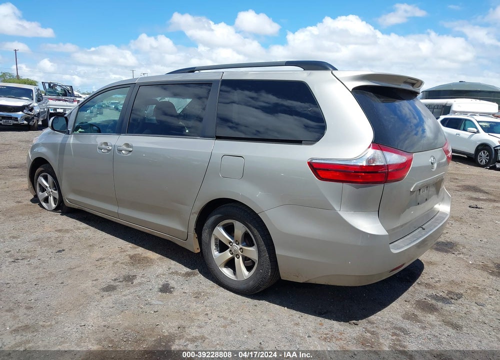 2017 TOYOTA SIENNA LE 7 PASSENGER VIN: 5TDKZ3DC3HS894900
