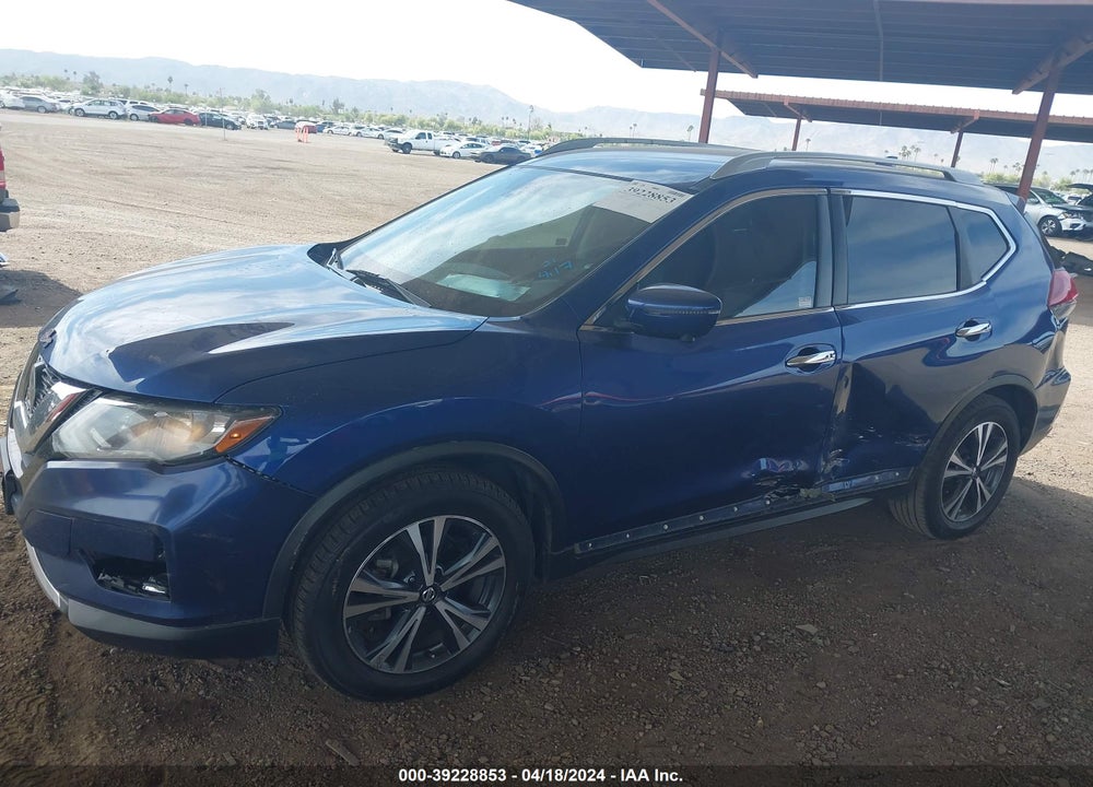2018 NISSAN ROGUE SL VIN: 5N1AT2MT8JC781471