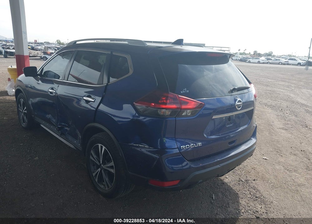 2018 NISSAN ROGUE SL VIN: 5N1AT2MT8JC781471