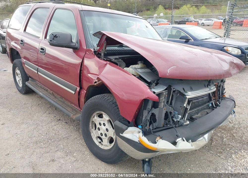 2005 CHEVROLET TAHOE LS VIN: 1GNEC13V15J138830