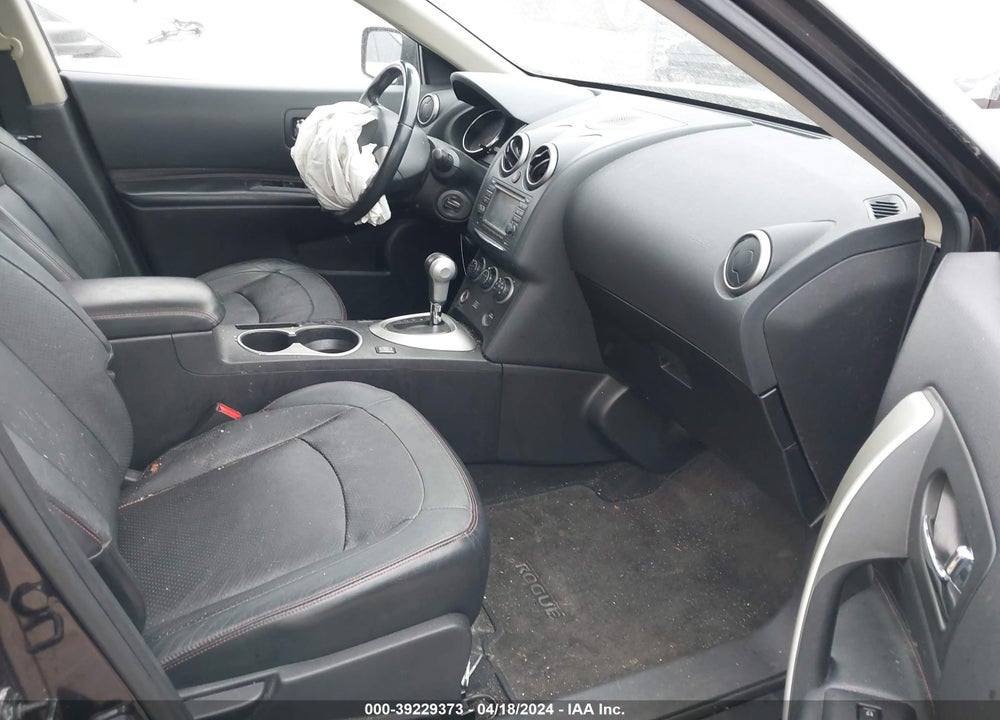 2013 NISSAN ROGUE SV W/SL PKG VIN: JN8AS5MV7DW107605