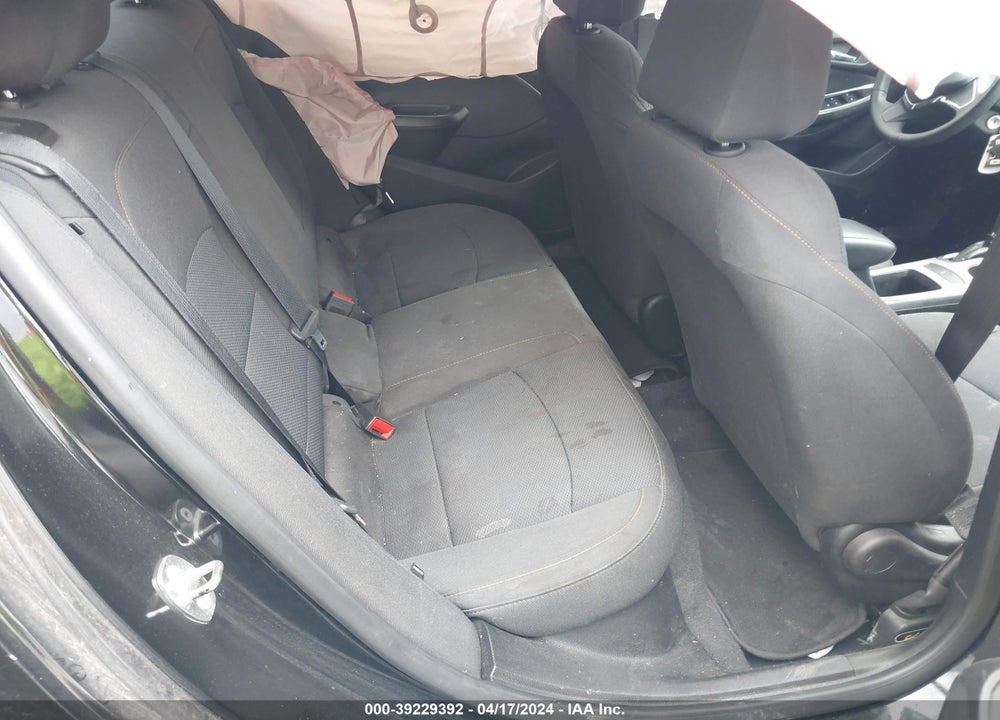 2018 CHEVROLET CRUZE VIN: 1G1BC5SM7J7124698