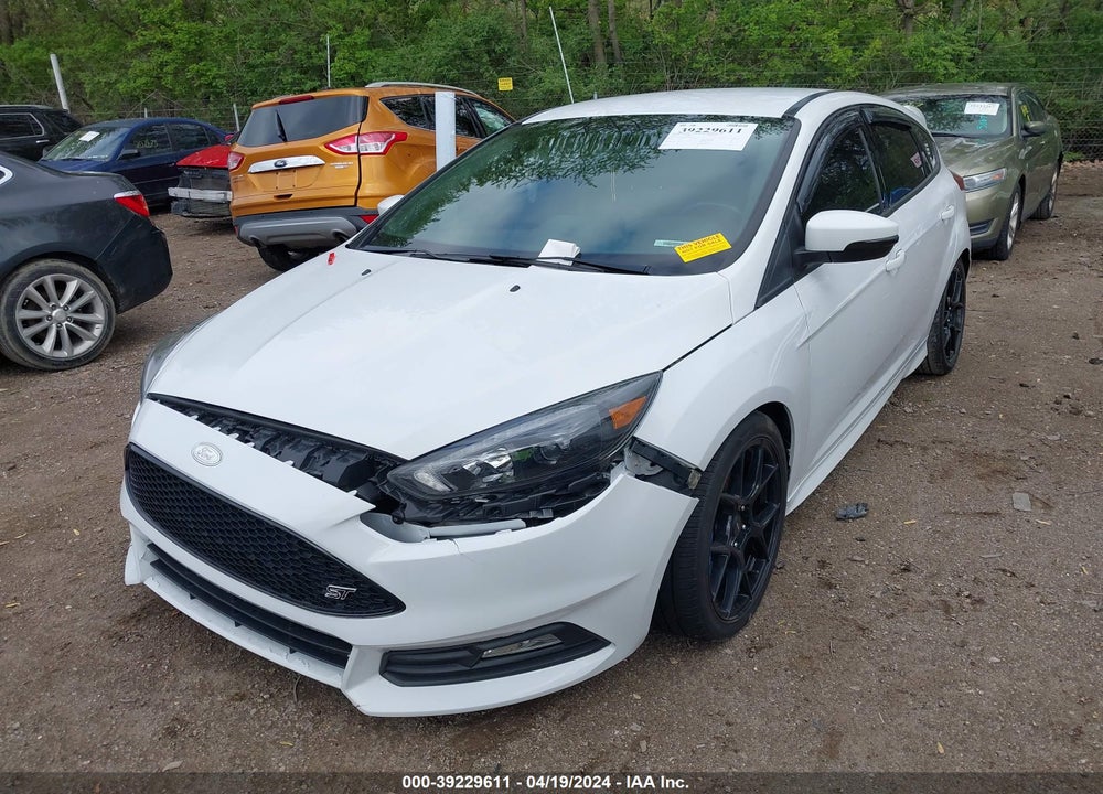 2018 FORD FOCUS ST VIN: 1FADP3L95JL232950