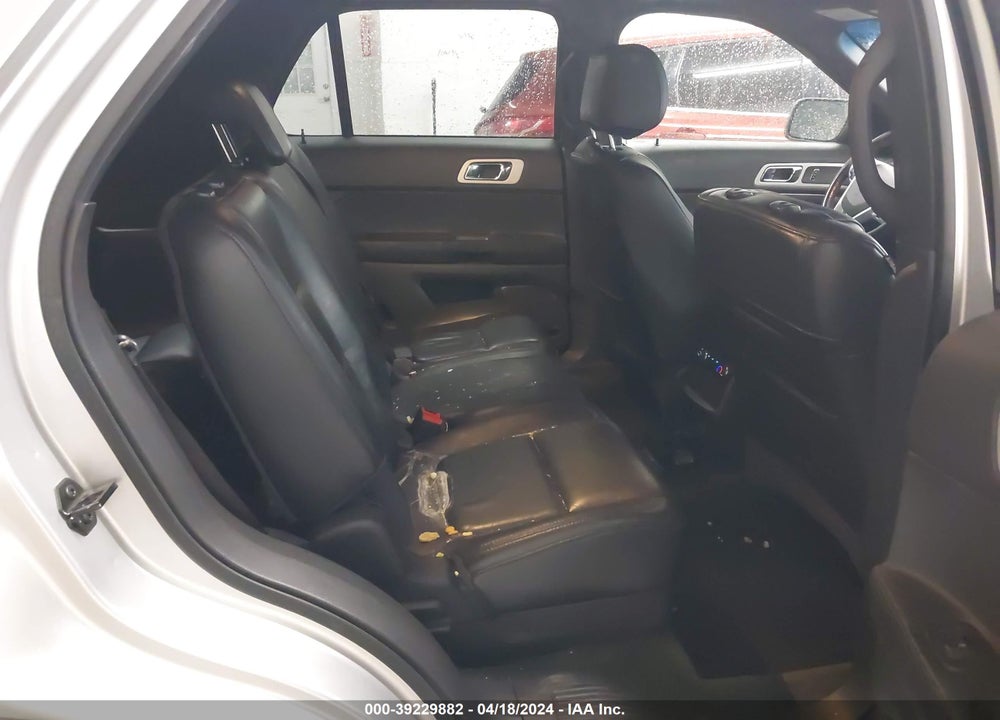 2011 FORD EXPLORER XLT VIN: 1FMHK8D86BGA01929