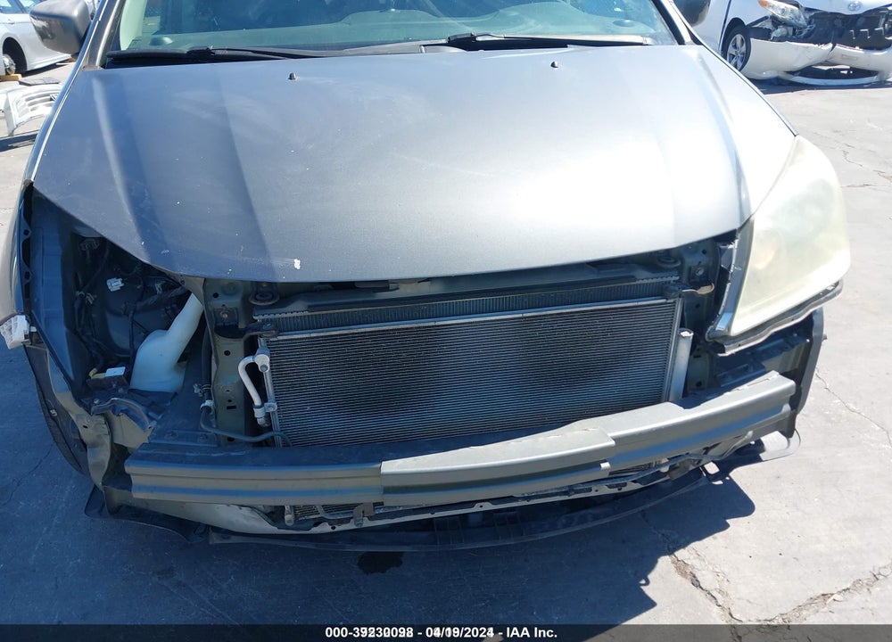 2008 HONDA ODYSSEY EX VIN: 5FNRL384X8B111725