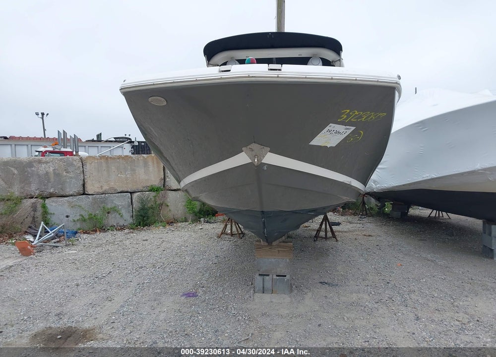 2018 REGAL BOAT VIN: RGMDC154J718