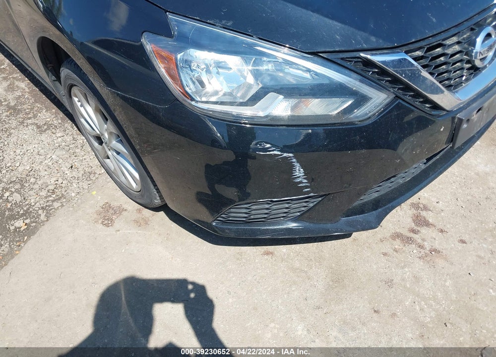 2018 NISSAN SENTRA SV VIN: 3N1AB7AP2JL611674
