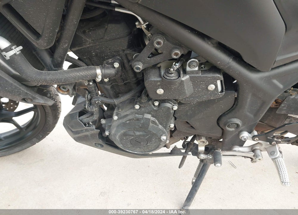 2022 YAMAHA MT-03 VIN: MH3RH20YXNK007682