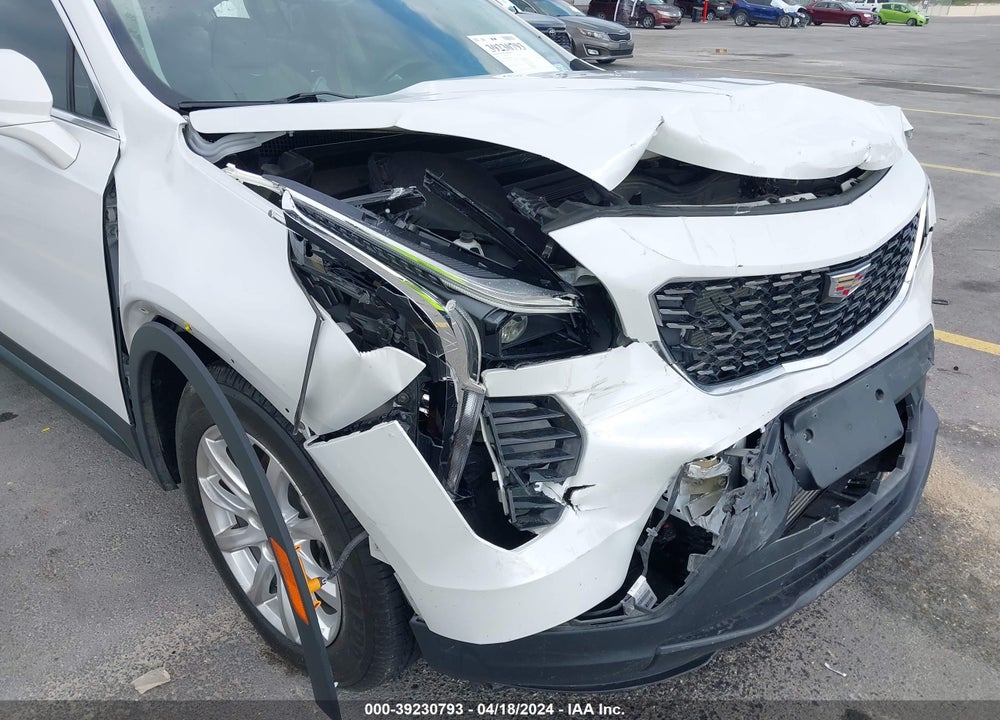 2020 CADILLAC XT4 VIN: 1GYAZAR44LF039188