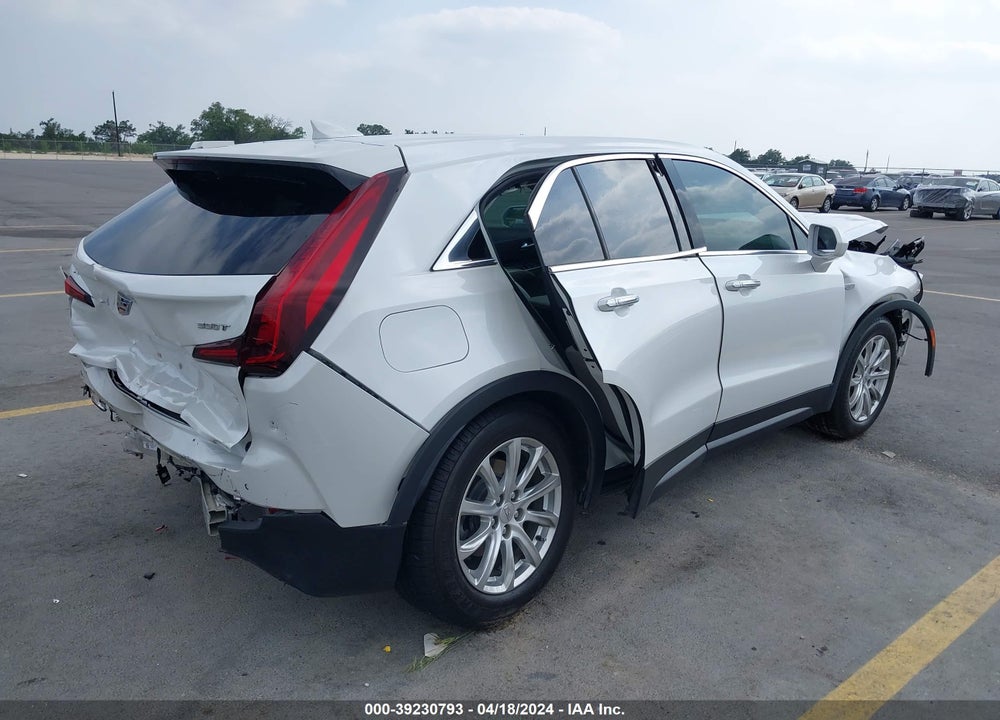 2020 CADILLAC XT4 VIN: 1GYAZAR44LF039188