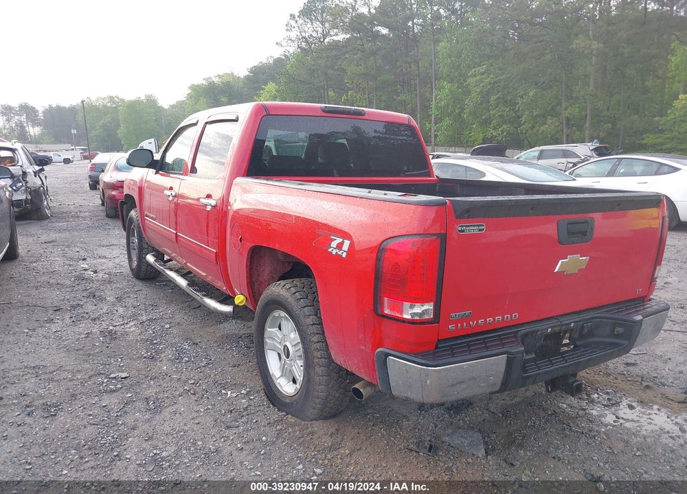 2011 CHEVROLET SILVERADO 1500 LT VIN: 3GCPKSE35BG265034