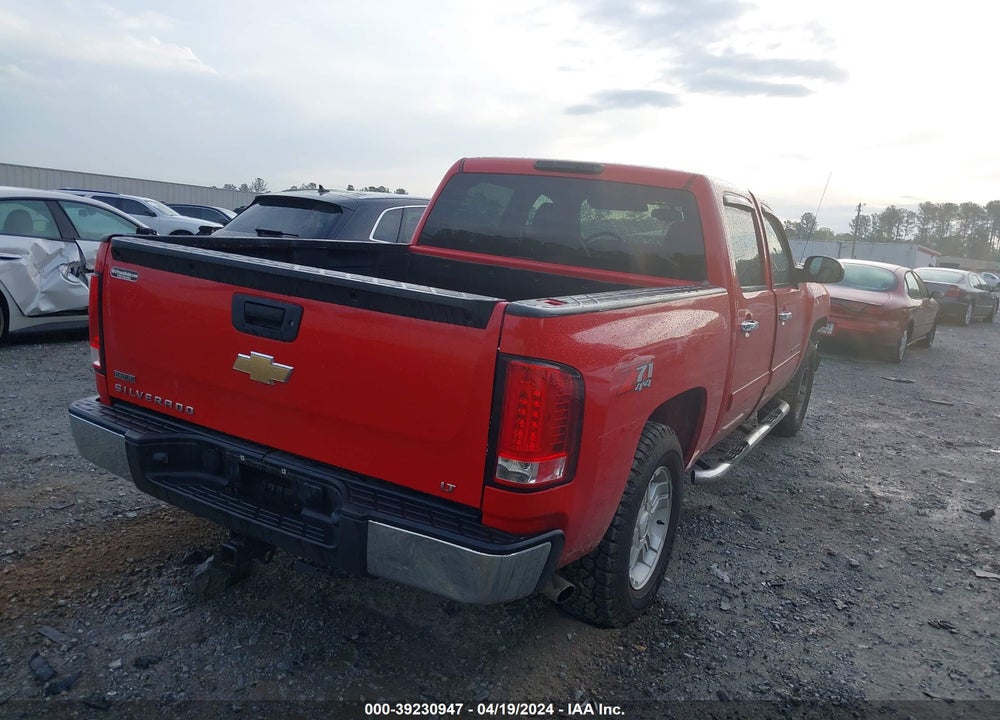 2011 CHEVROLET SILVERADO 1500 LT VIN: 3GCPKSE35BG265034