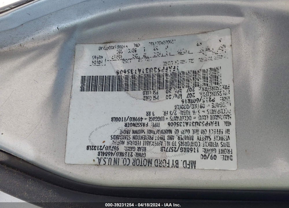 2001 FORD TAURUS SE VIN: 1FAFP53U31A135606