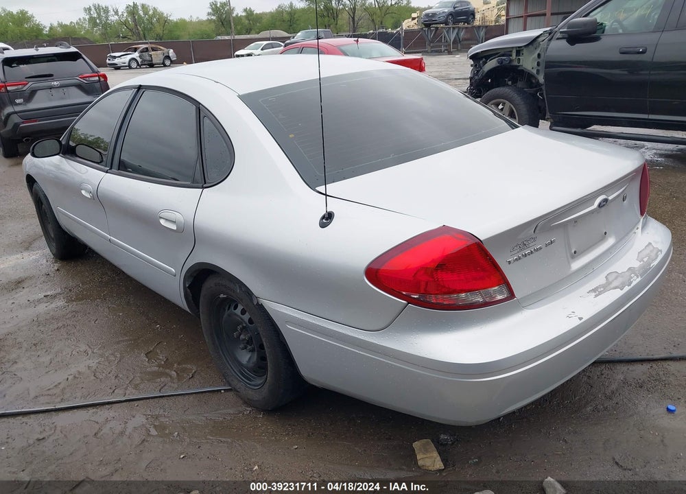 2005 FORD TAURUS SE VIN: 1FAFP53265A237955