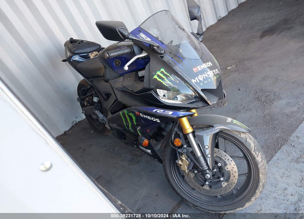 2020 YAMAHA YZFR3 A VIN: MH3RH18Y4LK002828