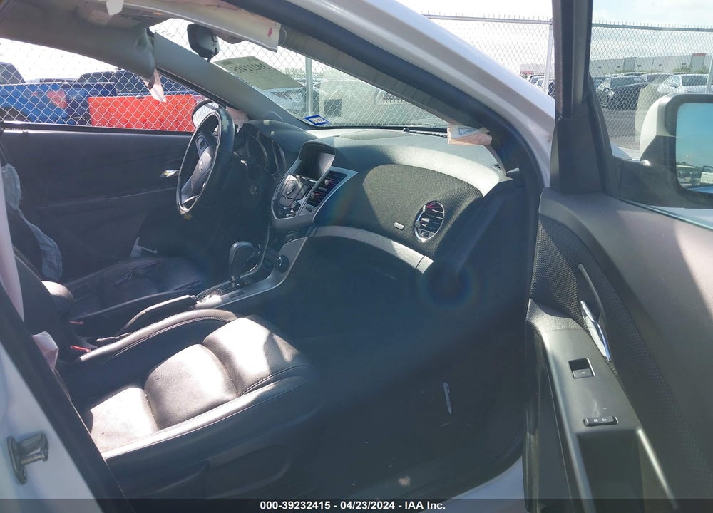 2015 CHEVROLET CRUZE 2LT AUTO VIN: 1G1PE5SB1F7176317