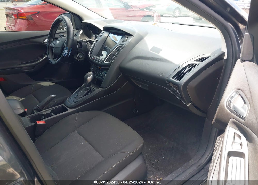 2017 FORD FOCUS SE VIN: 1FADP3FE3HL342138