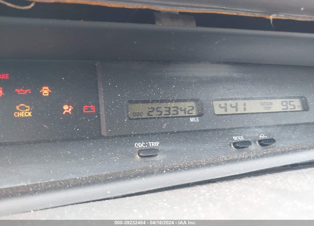 2001 TOYOTA AVALON XL VIN: 4T1BF28B01U159938