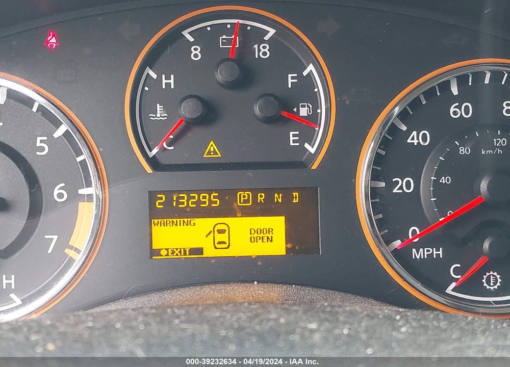 2010 NISSAN ARMADA TITANIUM VIN: 5N1BA0ND5AN605083